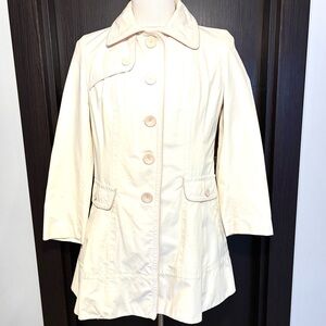 Laundry By Shelli Segal Cream Trench Coat with Pink Trimmings